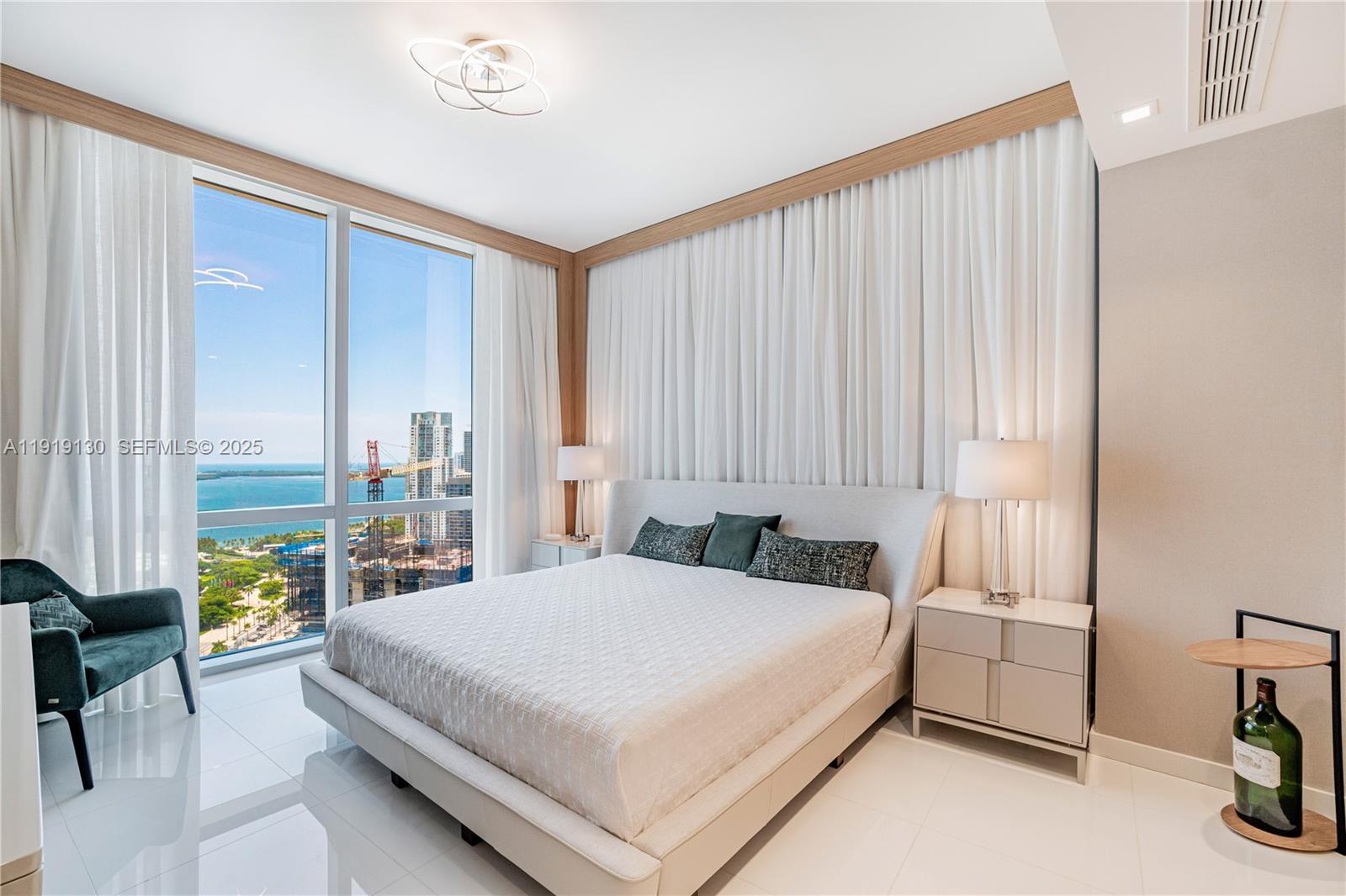 851 NE 1st Ave #3511, Miami FL 33132