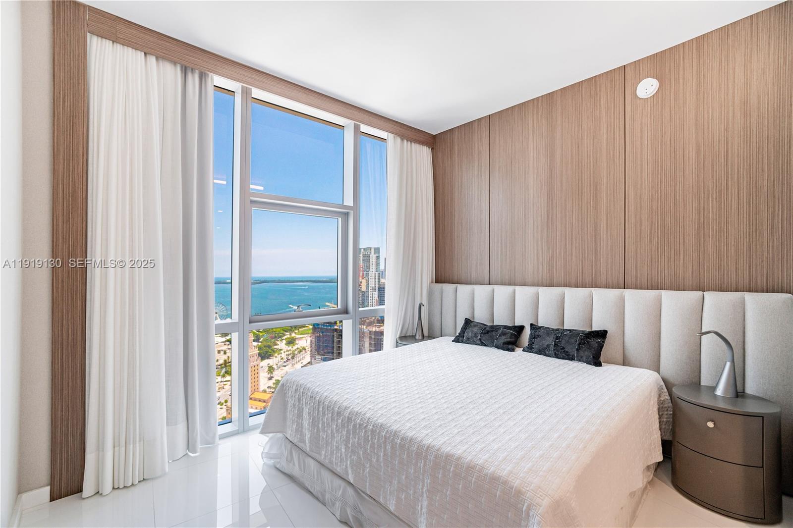 851 NE 1st Ave #3511, Miami FL 33132