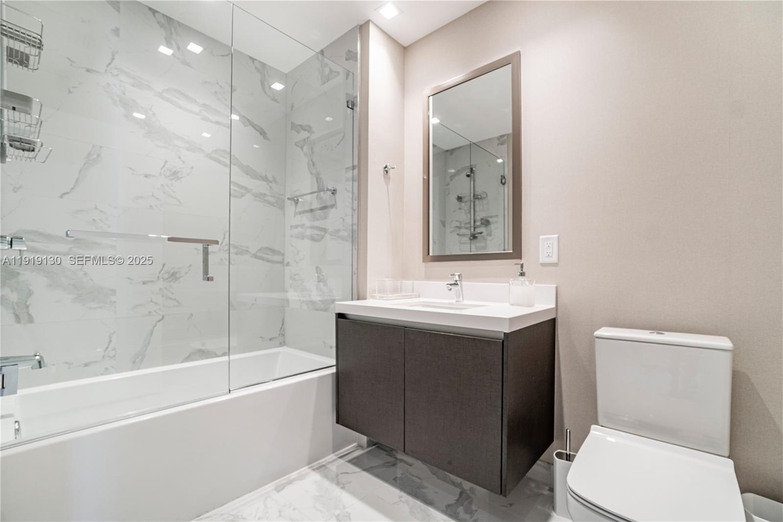 851 NE 1st Ave #3511, Miami FL 33132