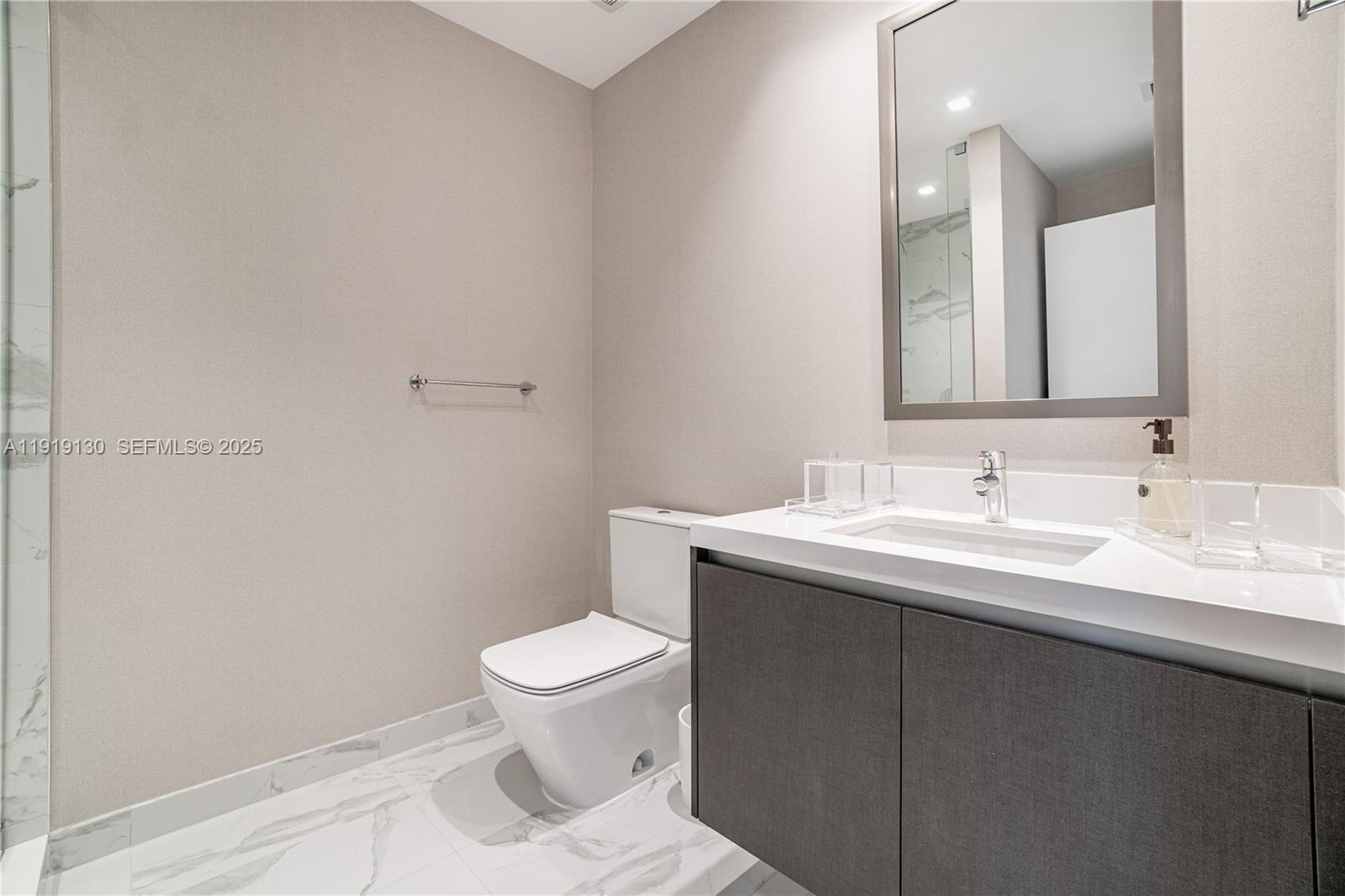 851 NE 1st Ave #3511, Miami FL 33132