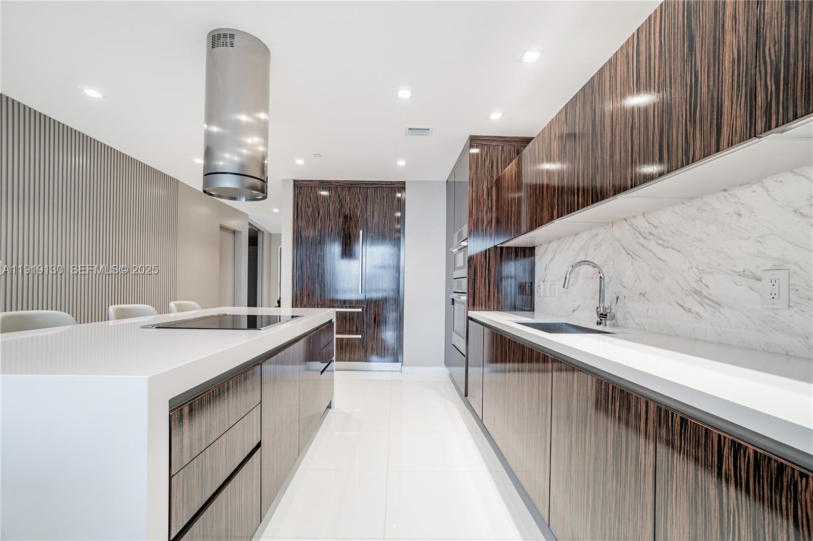 851 NE 1st Ave #3511, Miami FL 33132