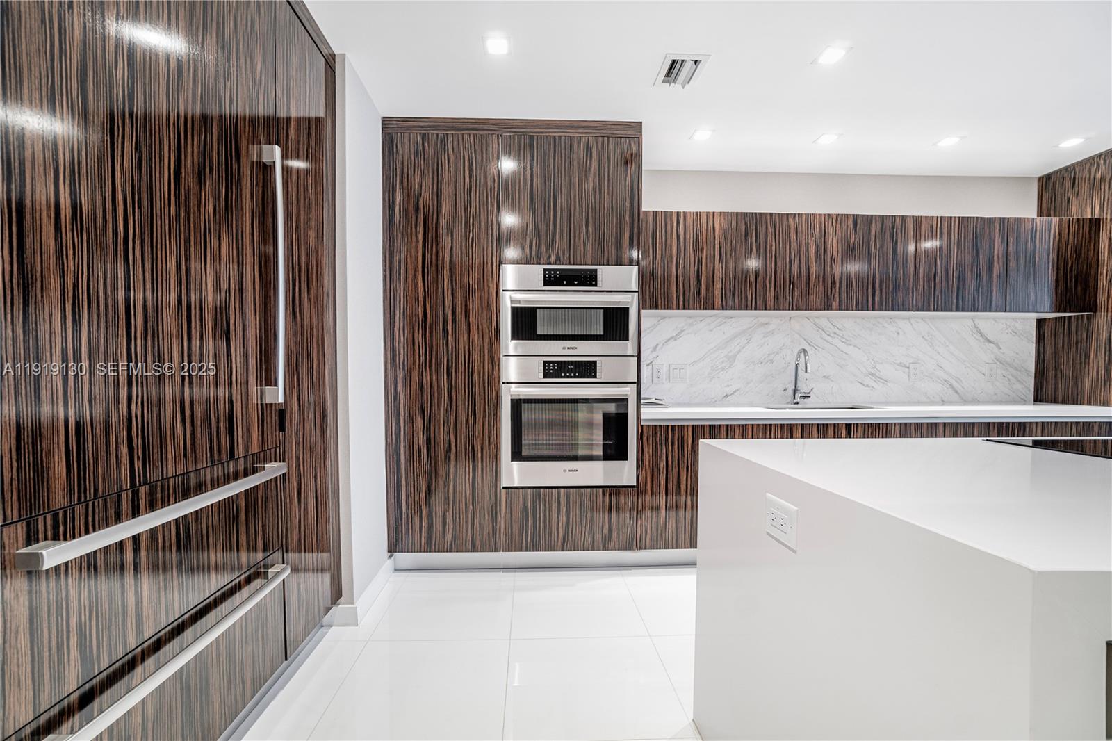 851 NE 1st Ave #3511, Miami FL 33132