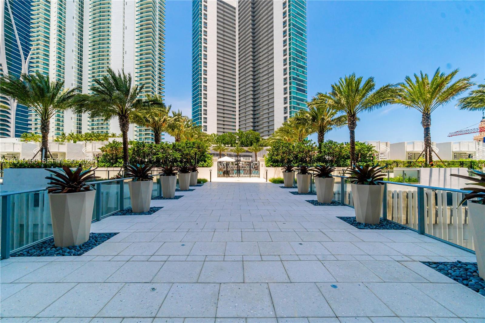 851 NE 1st Ave #3511, Miami FL 33132