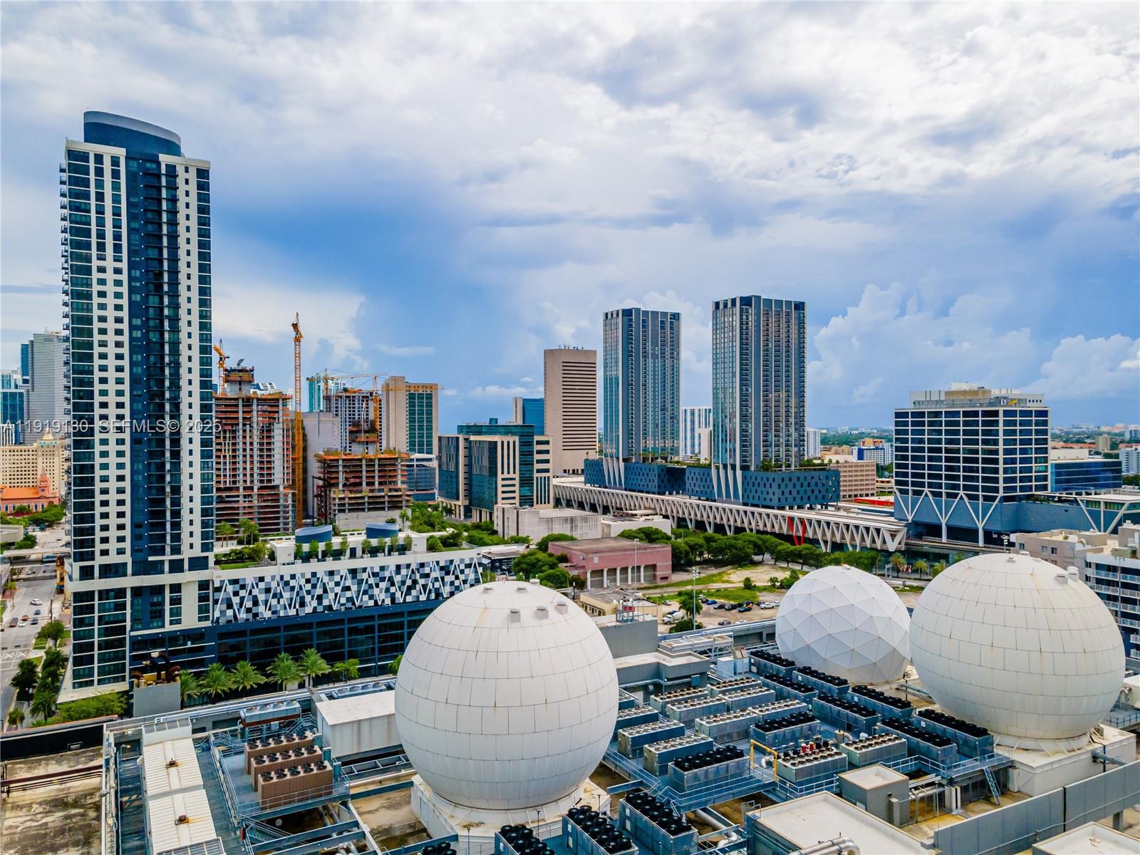 851 NE 1st Ave #3511, Miami FL 33132