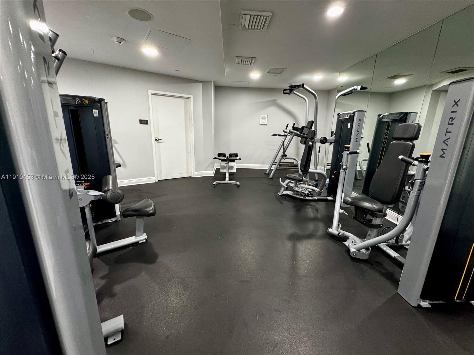 1250 S Miami Ave #2403, Miami FL 33130