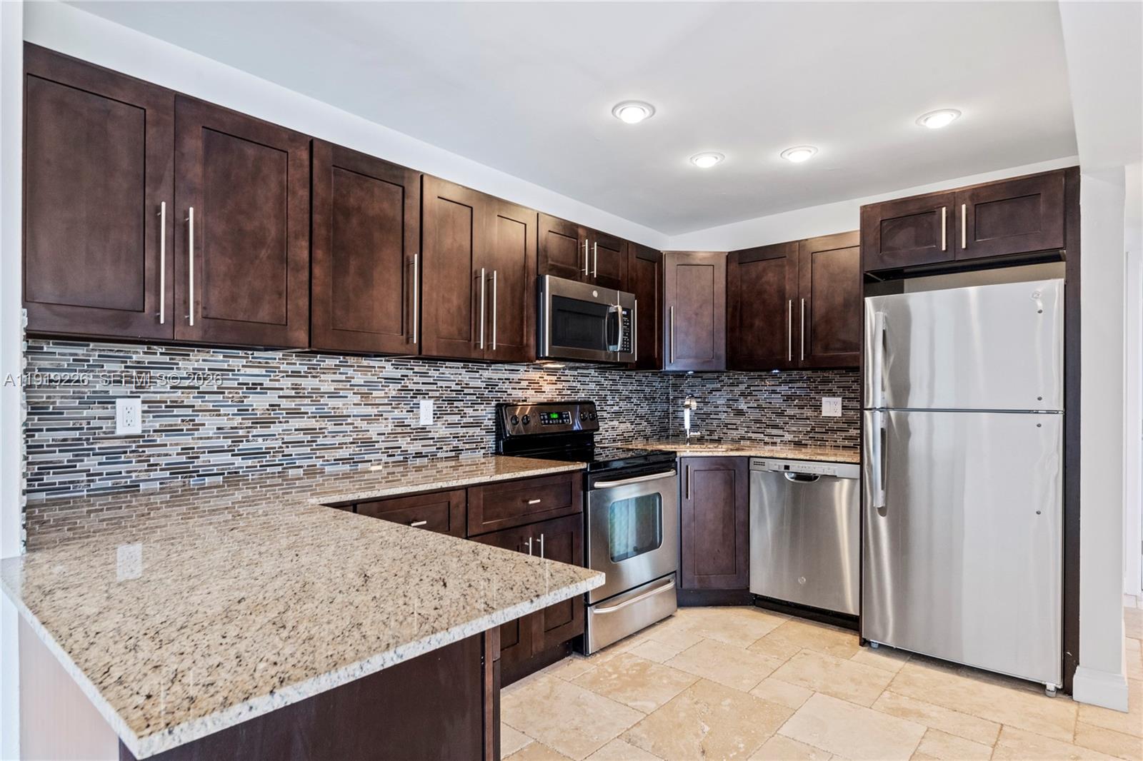 3642 NE 171st St #405, North Miami Beach FL 33160
