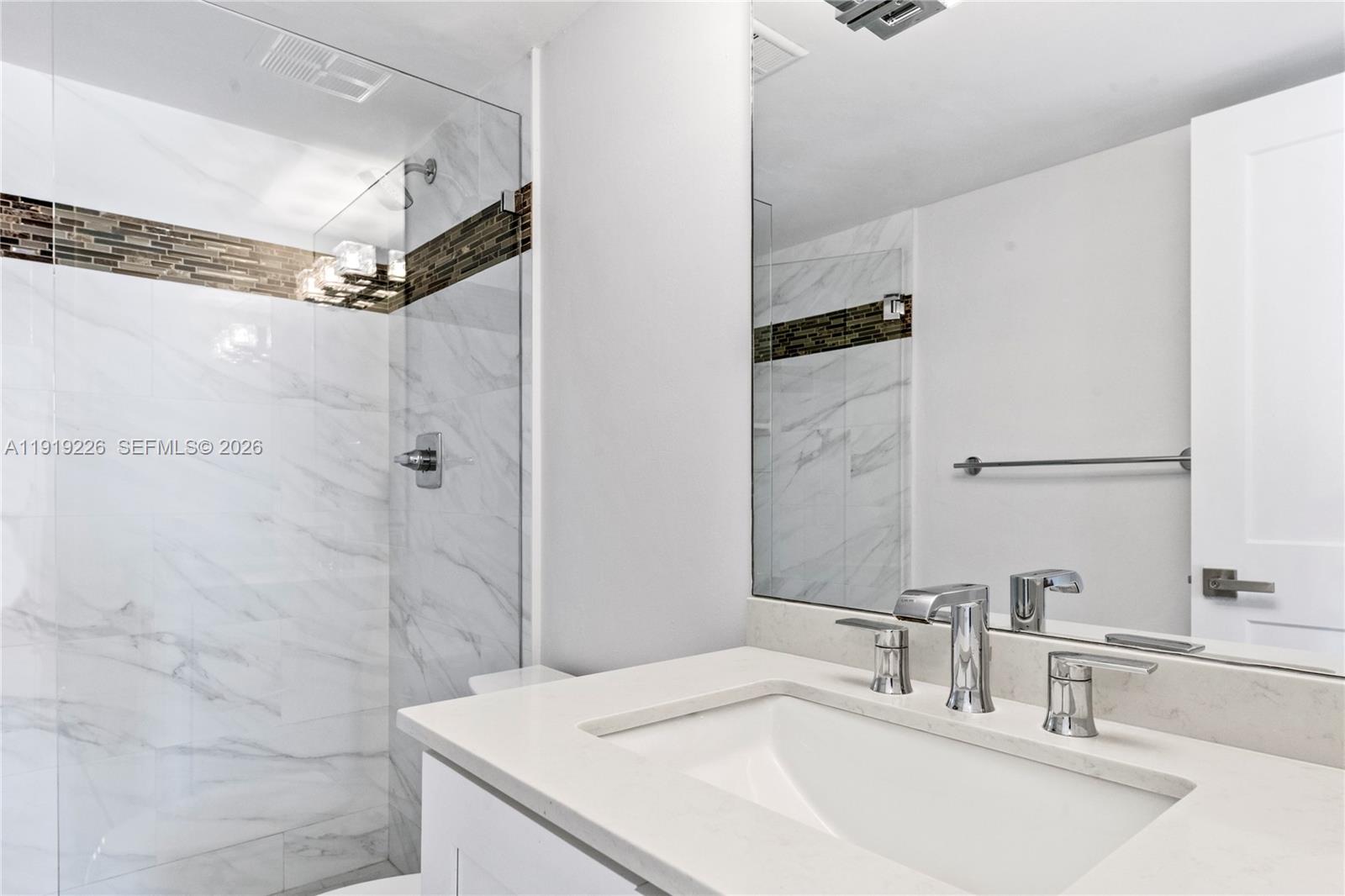 3642 NE 171st St #405, North Miami Beach FL 33160