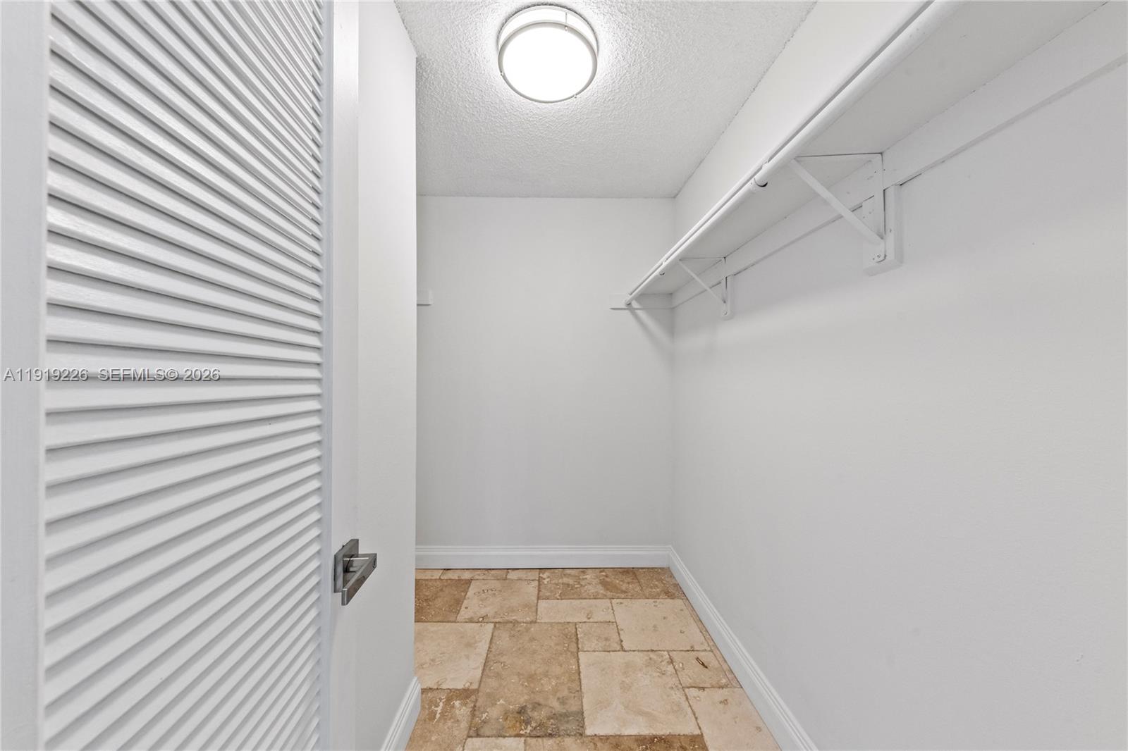 3642 NE 171st St #405, North Miami Beach FL 33160