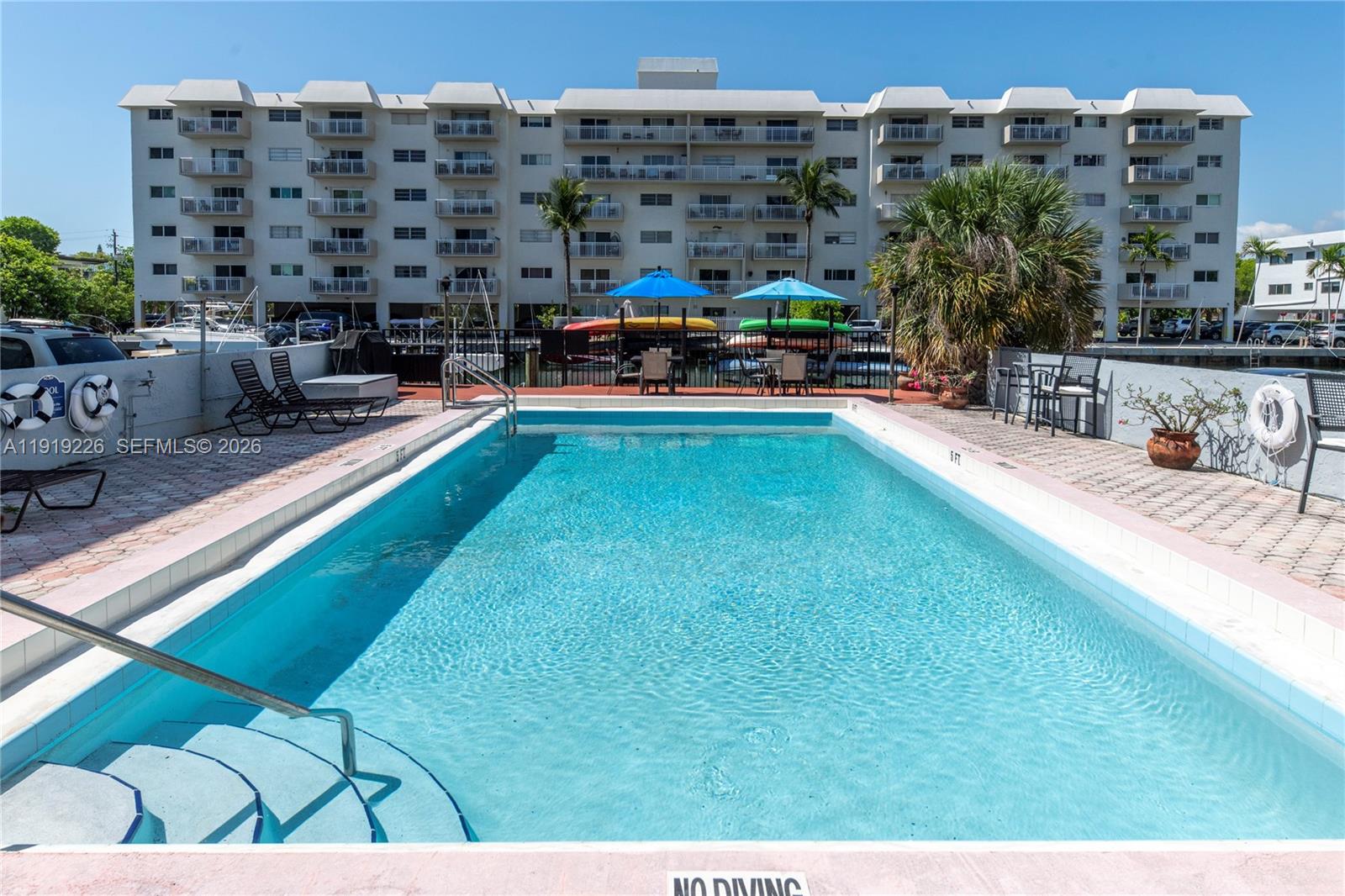 3642 NE 171st St #405, North Miami Beach FL 33160