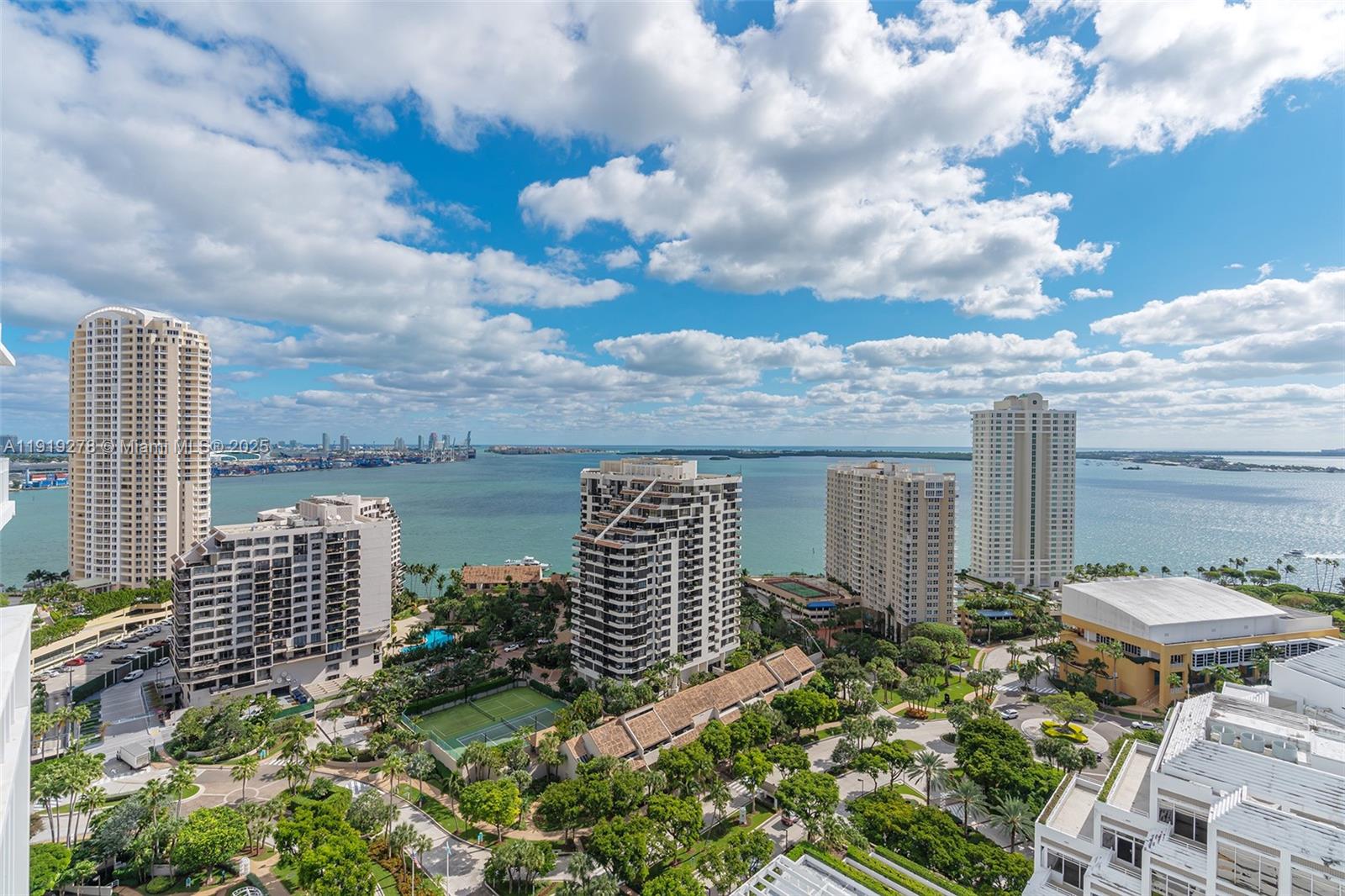 701 Brickell Key Blvd #PH-11, Miami FL 33131