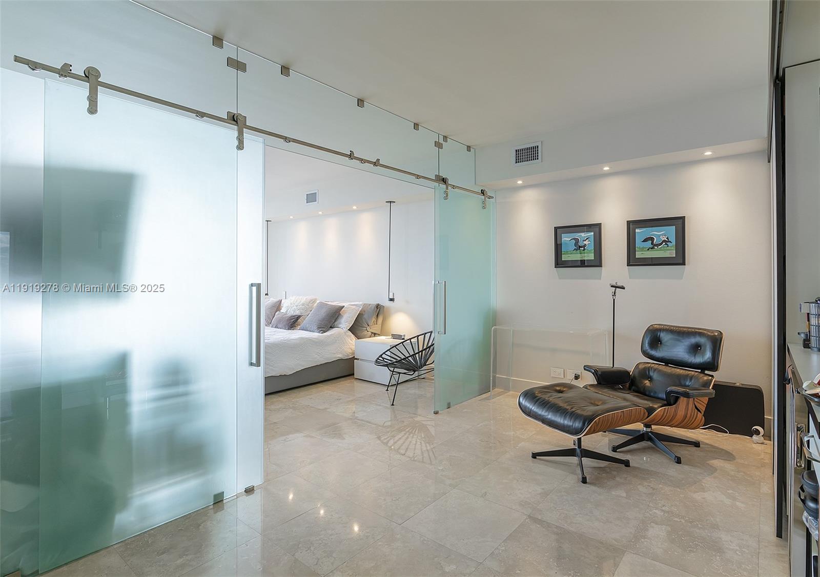 701 Brickell Key Blvd #PH-11, Miami FL 33131