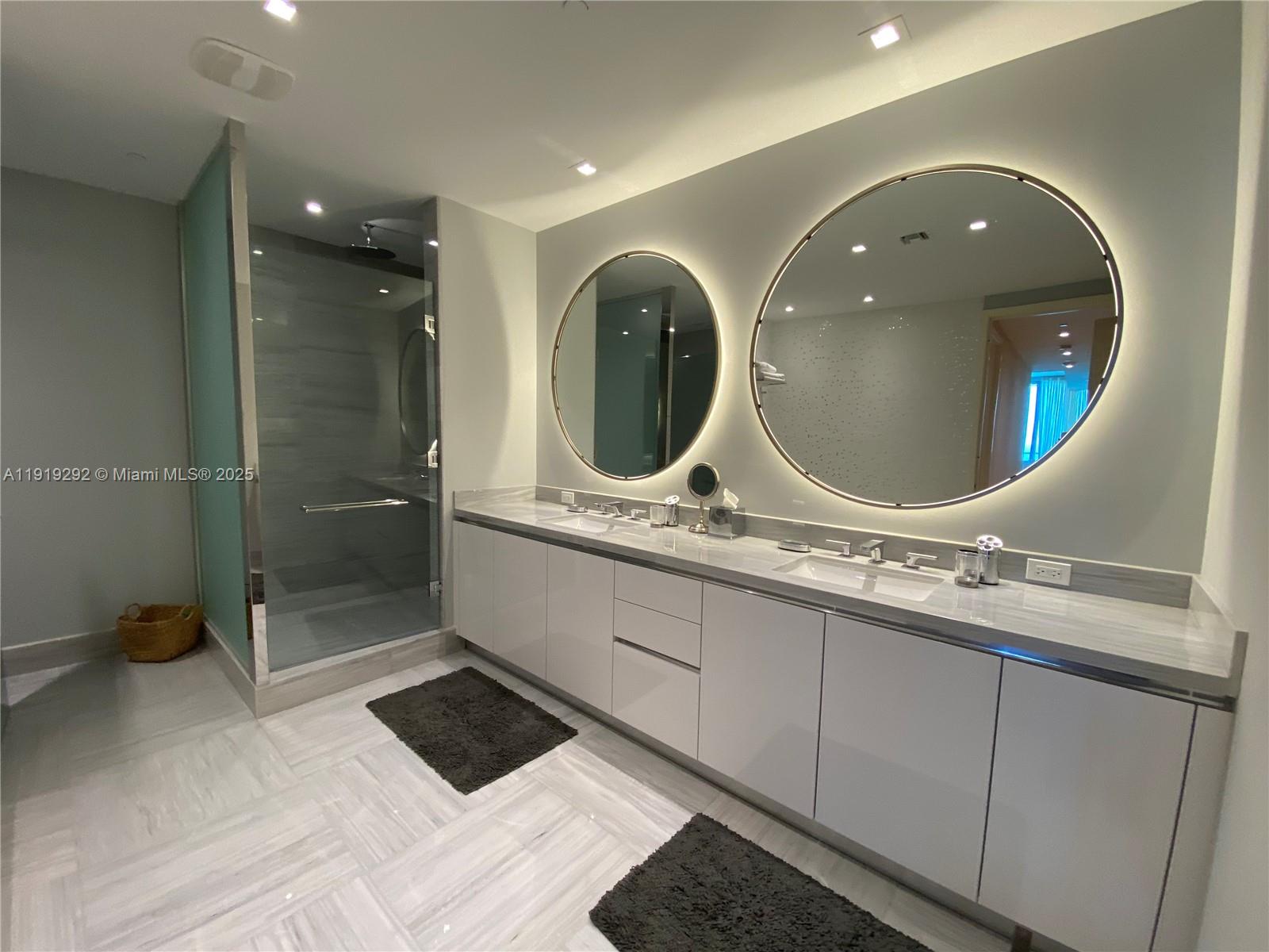 16901 Collins Ave #2203, Sunny Isles Beach FL 33160