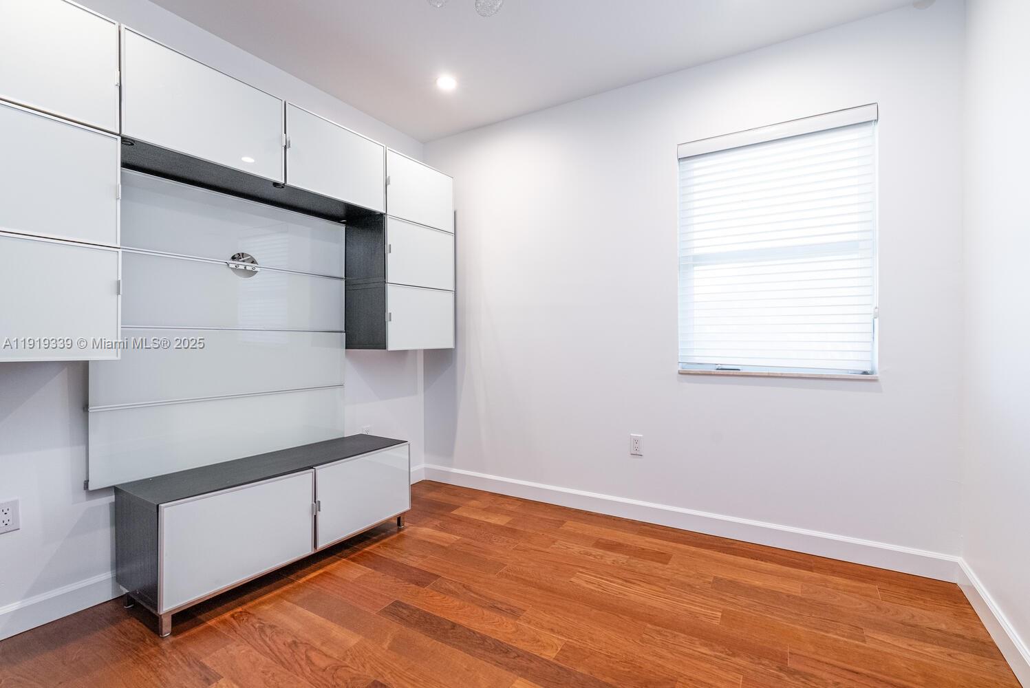 1130 Lugo Ave, Coral Gables FL 33156