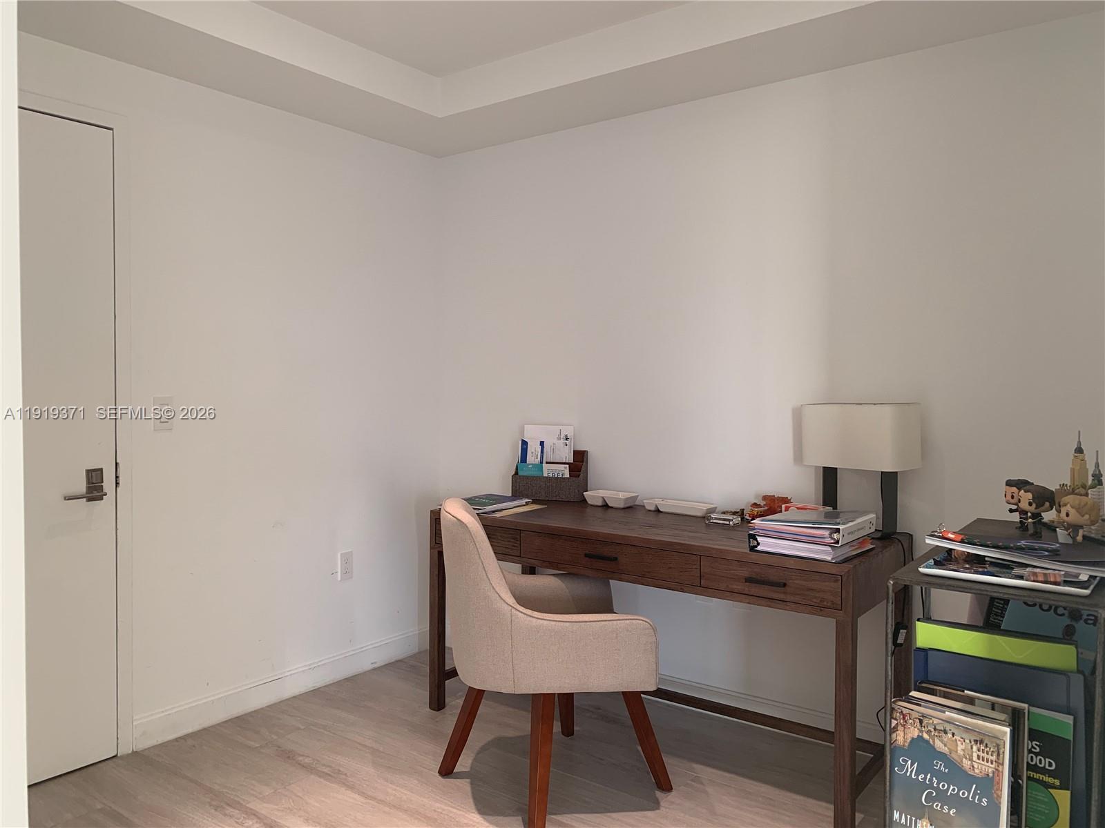 55 SW 9th St #3406, Miami FL 33130