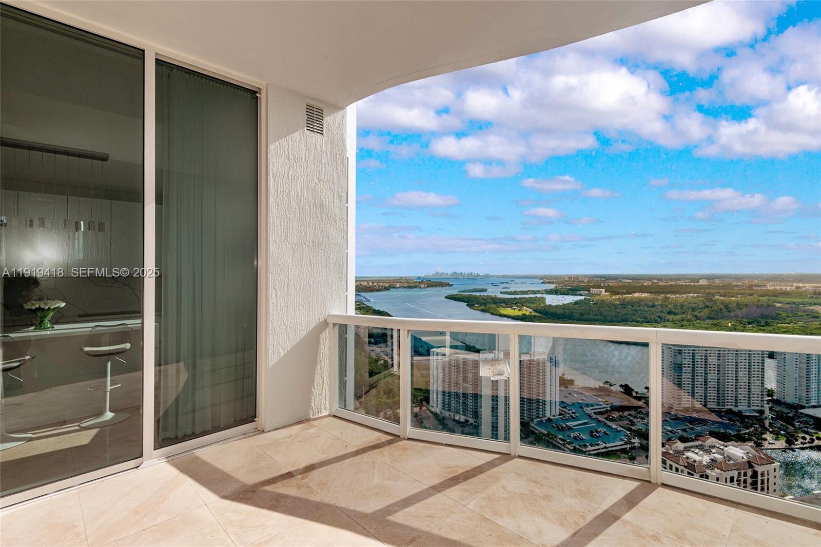 16001 Collins Ave #4104, Sunny Isles Beach FL 33160