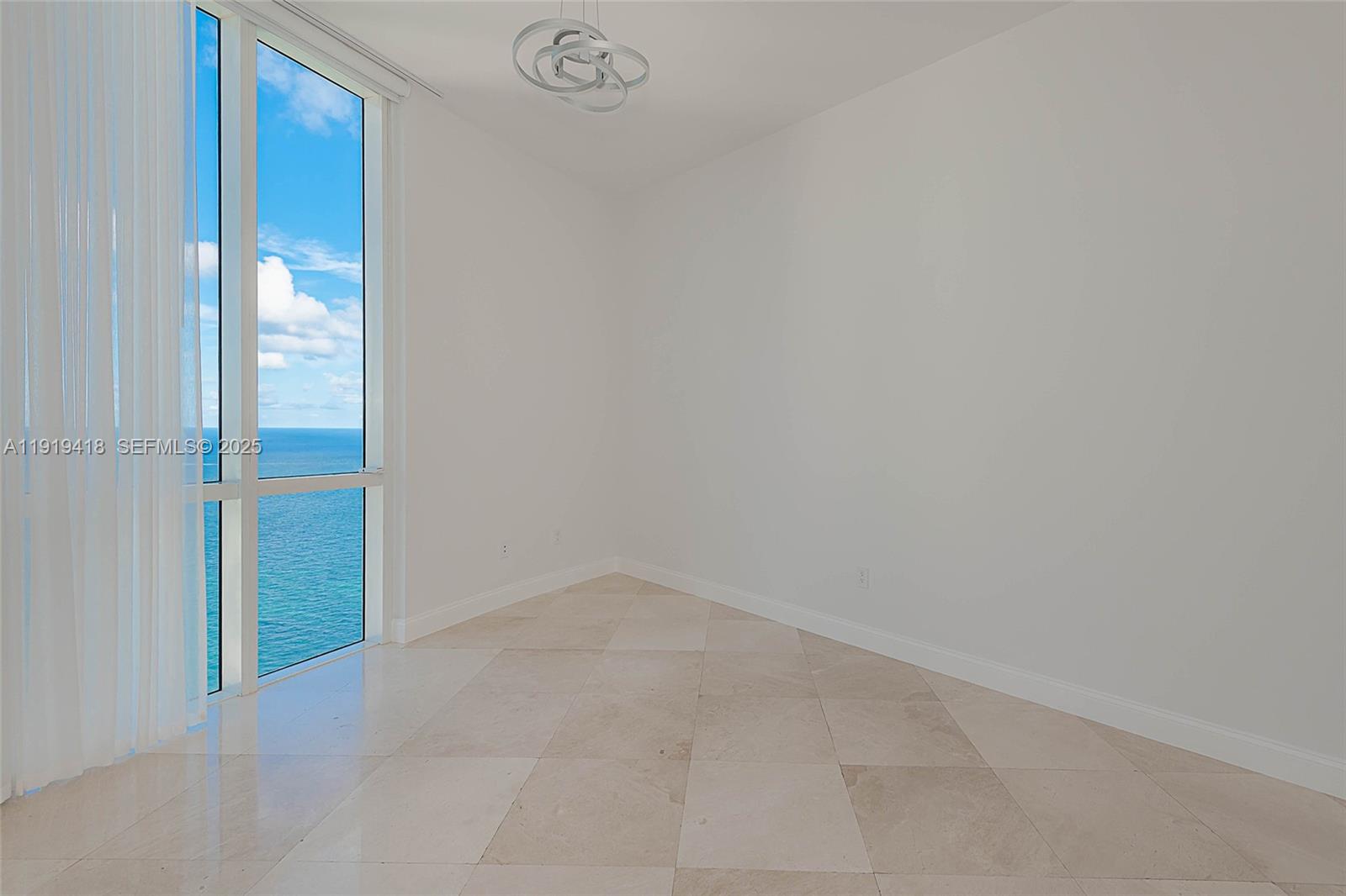 16001 Collins Ave #4104, Sunny Isles Beach FL 33160