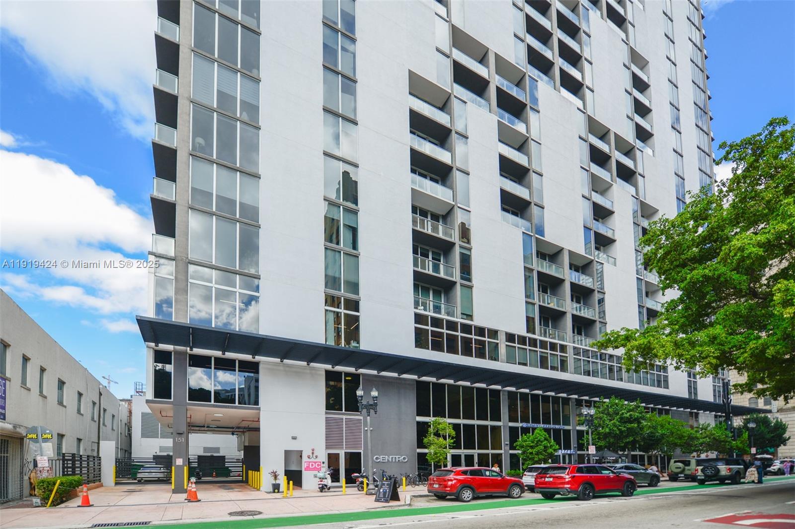 151 SE 1st St #3403, Miami FL 33131
