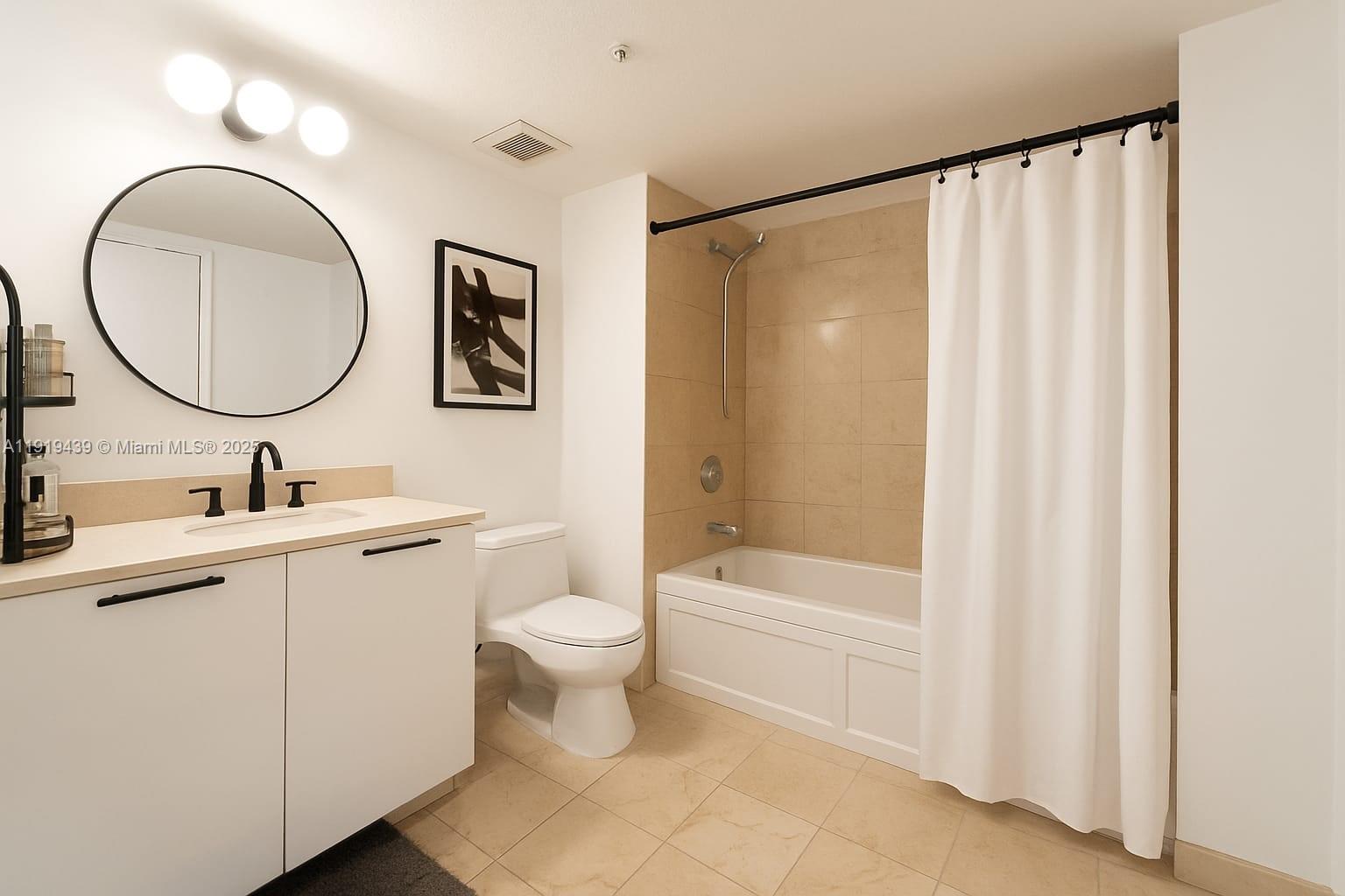 1800 N Bayshore Dr #3304, Miami FL 33132