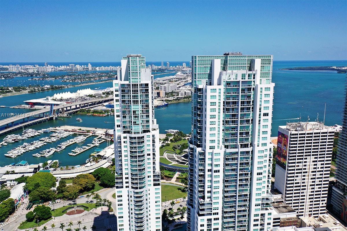 253 NE 2nd St #318, Miami FL 33132