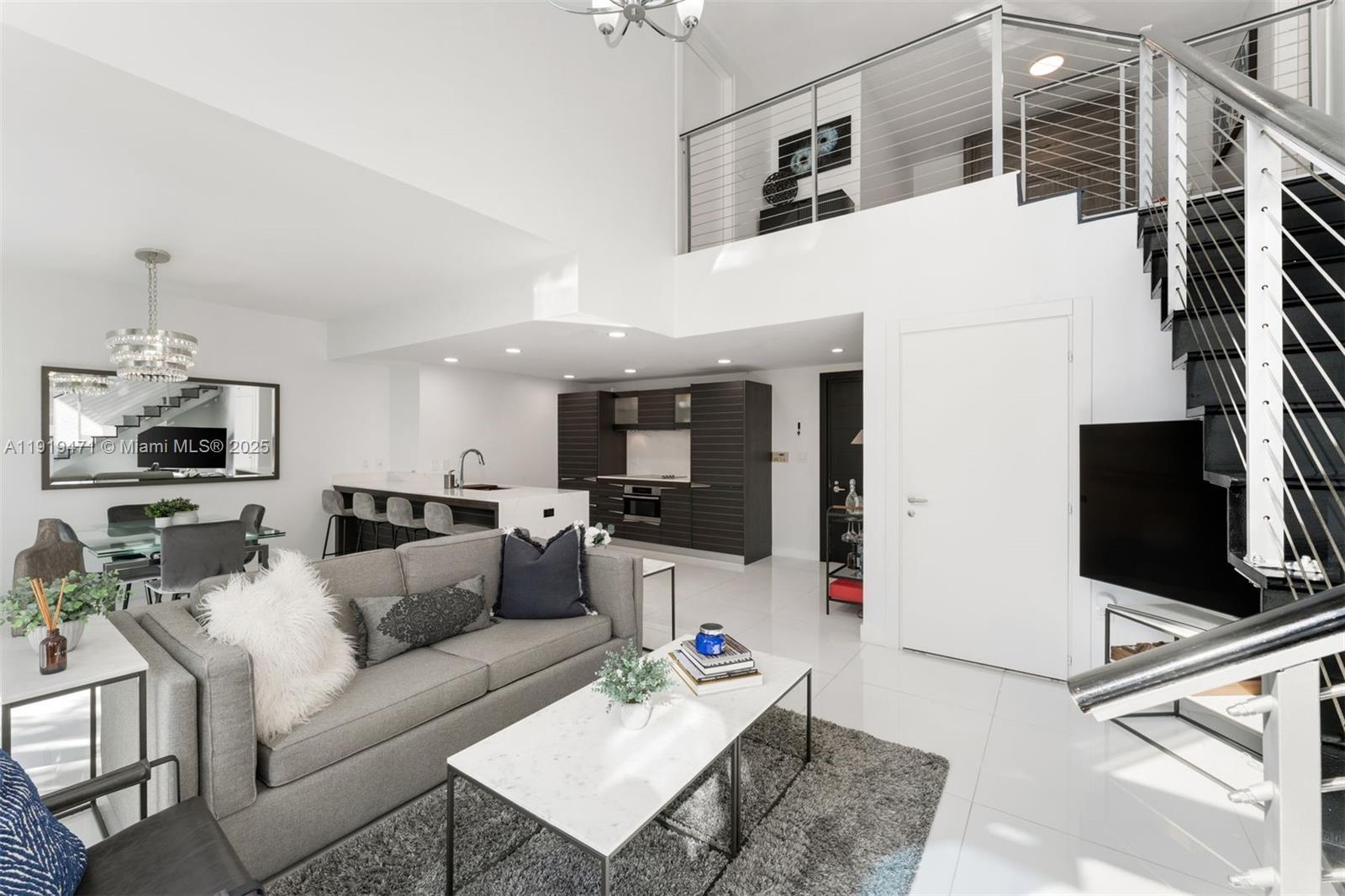 200 Biscayne Boulevard Way #303, Miami FL 33131