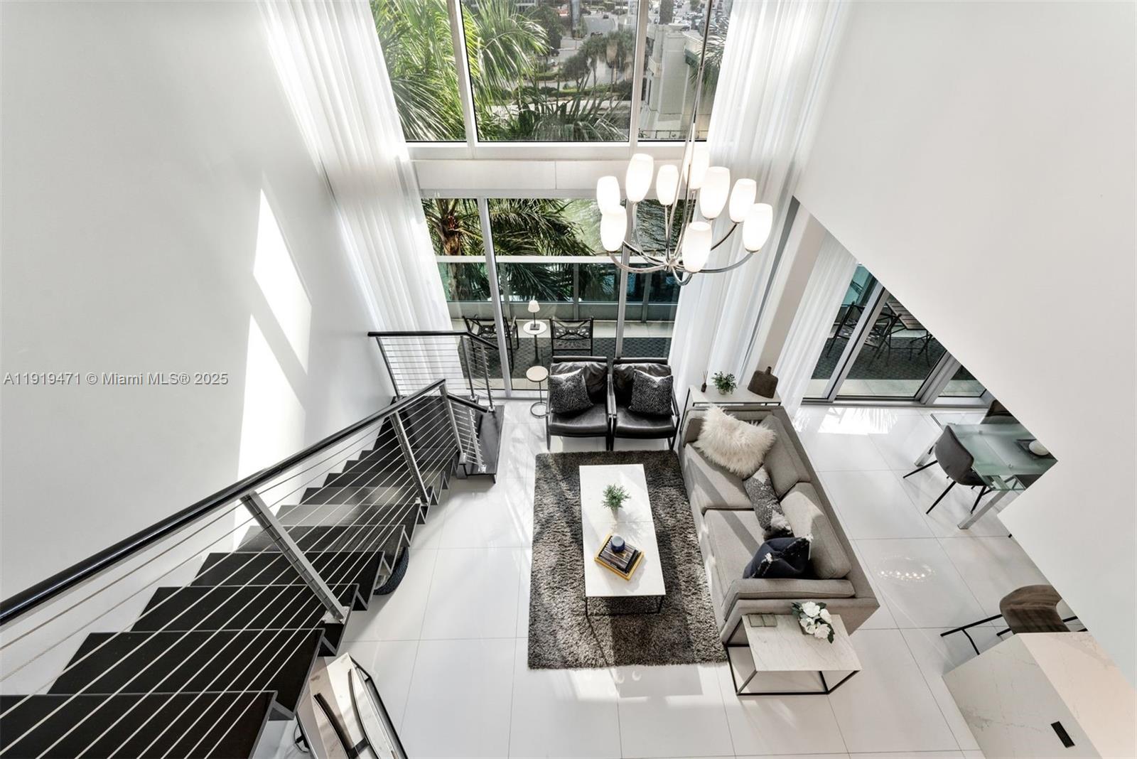 200 Biscayne Boulevard Way #303, Miami FL 33131