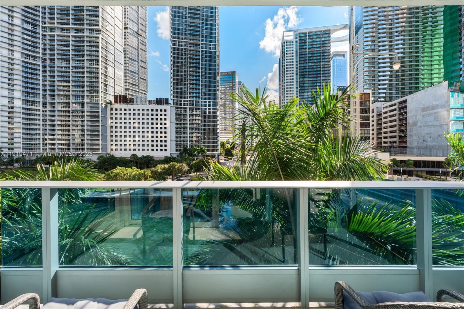 200 Biscayne Boulevard Way #303, Miami FL 33131