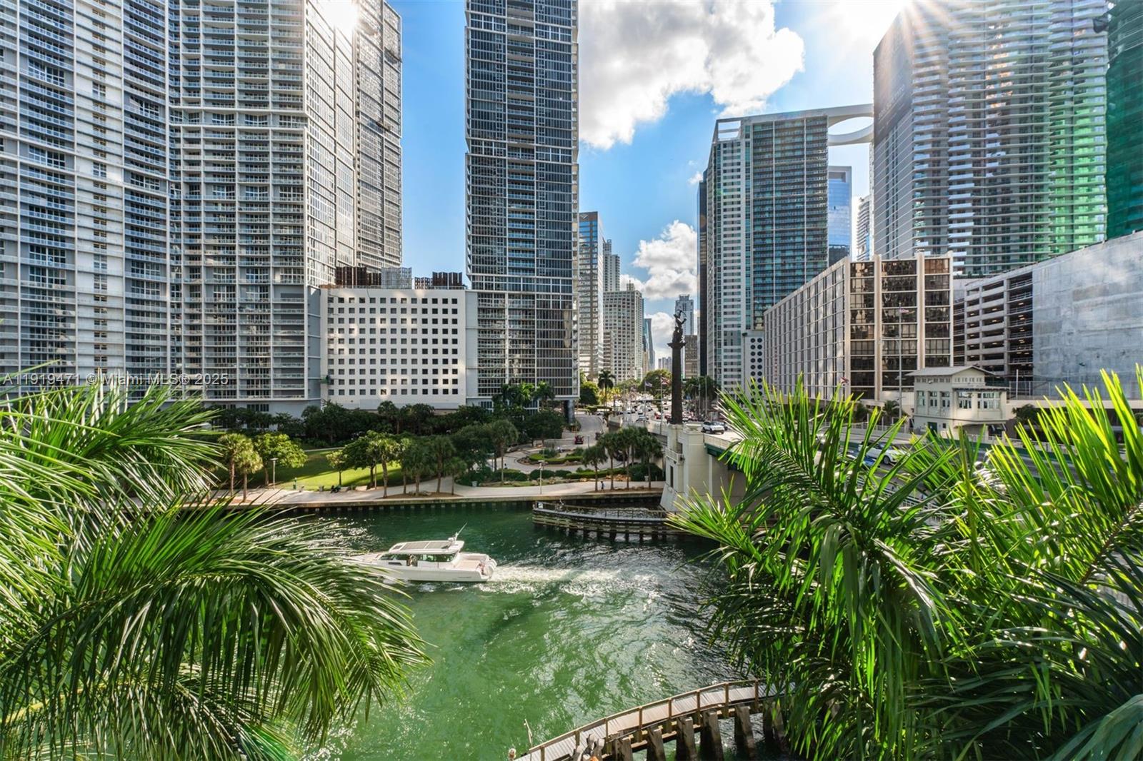 200 Biscayne Boulevard Way #303, Miami FL 33131