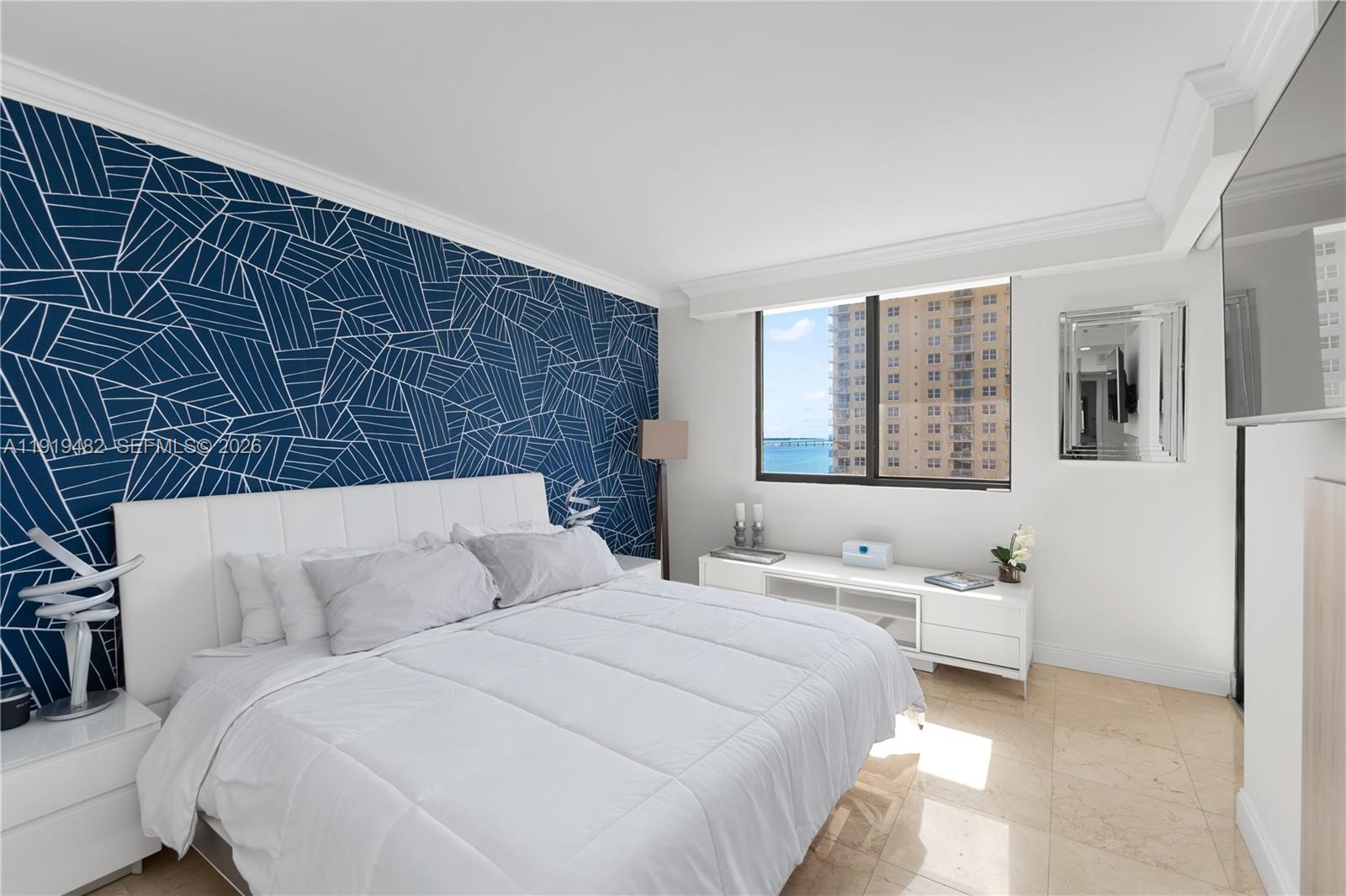 520 Brickell Key Dr #A1207, Miami FL 33131