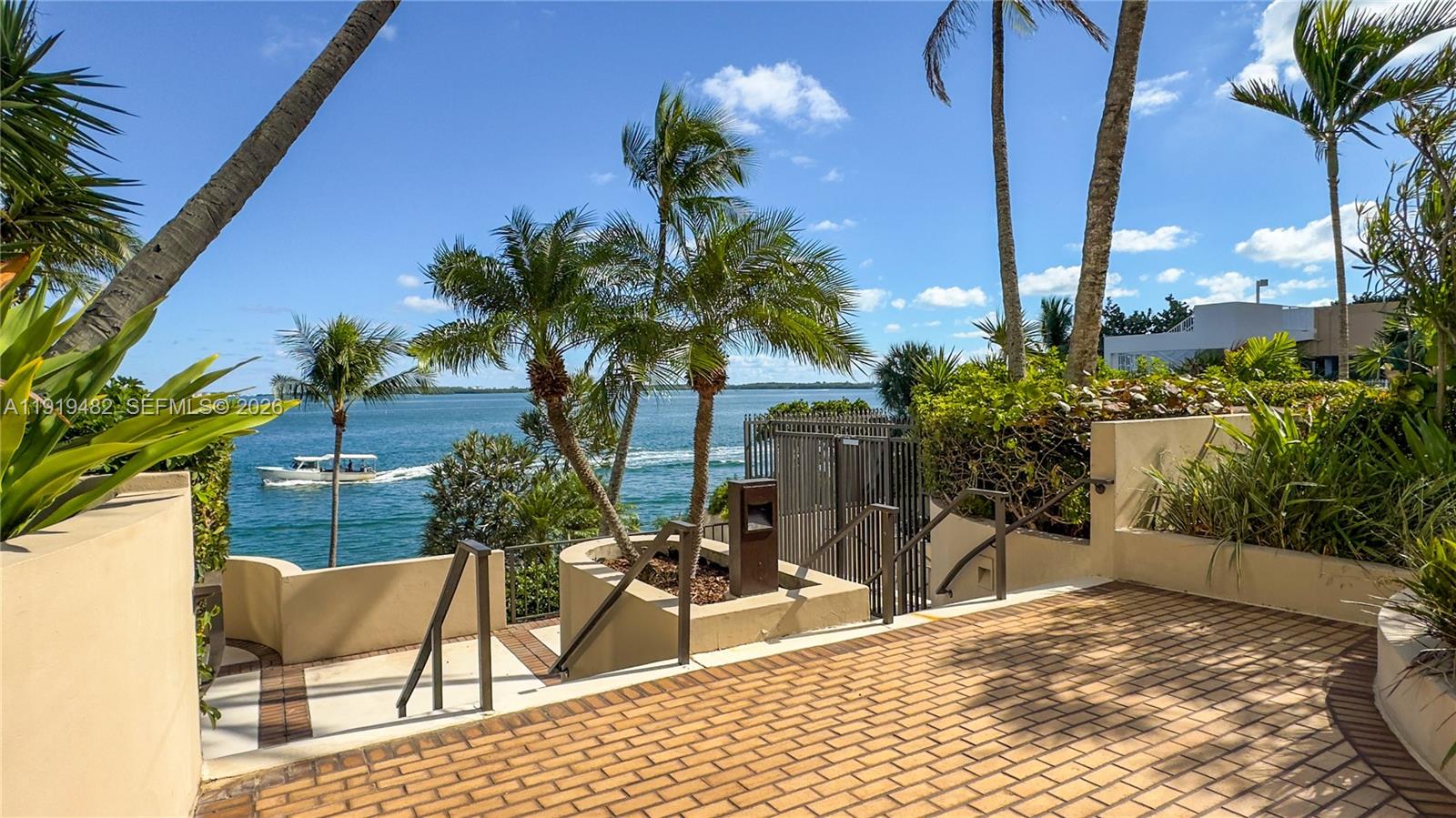 520 Brickell Key Dr #A1207, Miami FL 33131