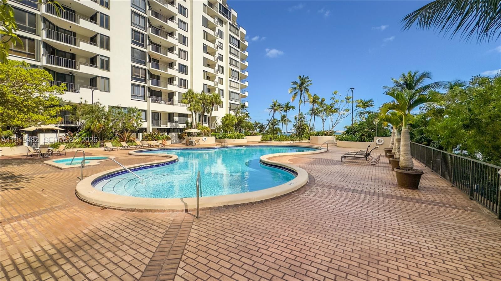 520 Brickell Key Dr #A1207, Miami FL 33131