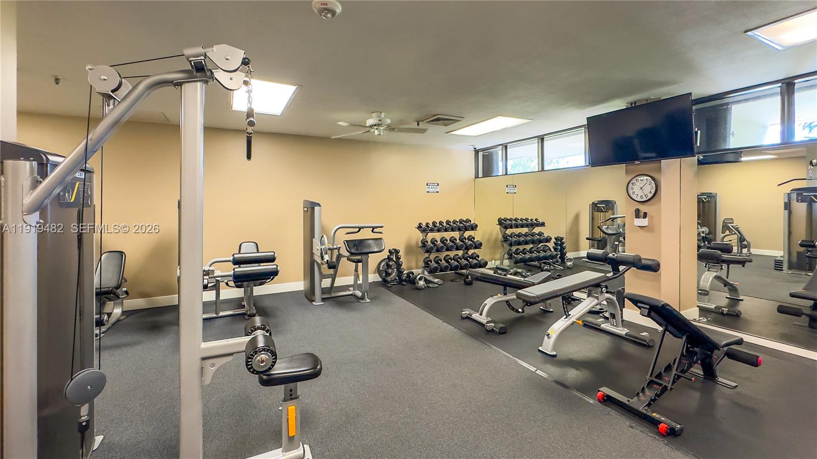 520 Brickell Key Dr #A1207, Miami FL 33131