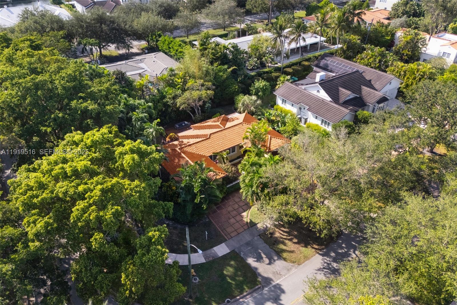 6520 San Vicente St, Coral Gables FL 33146