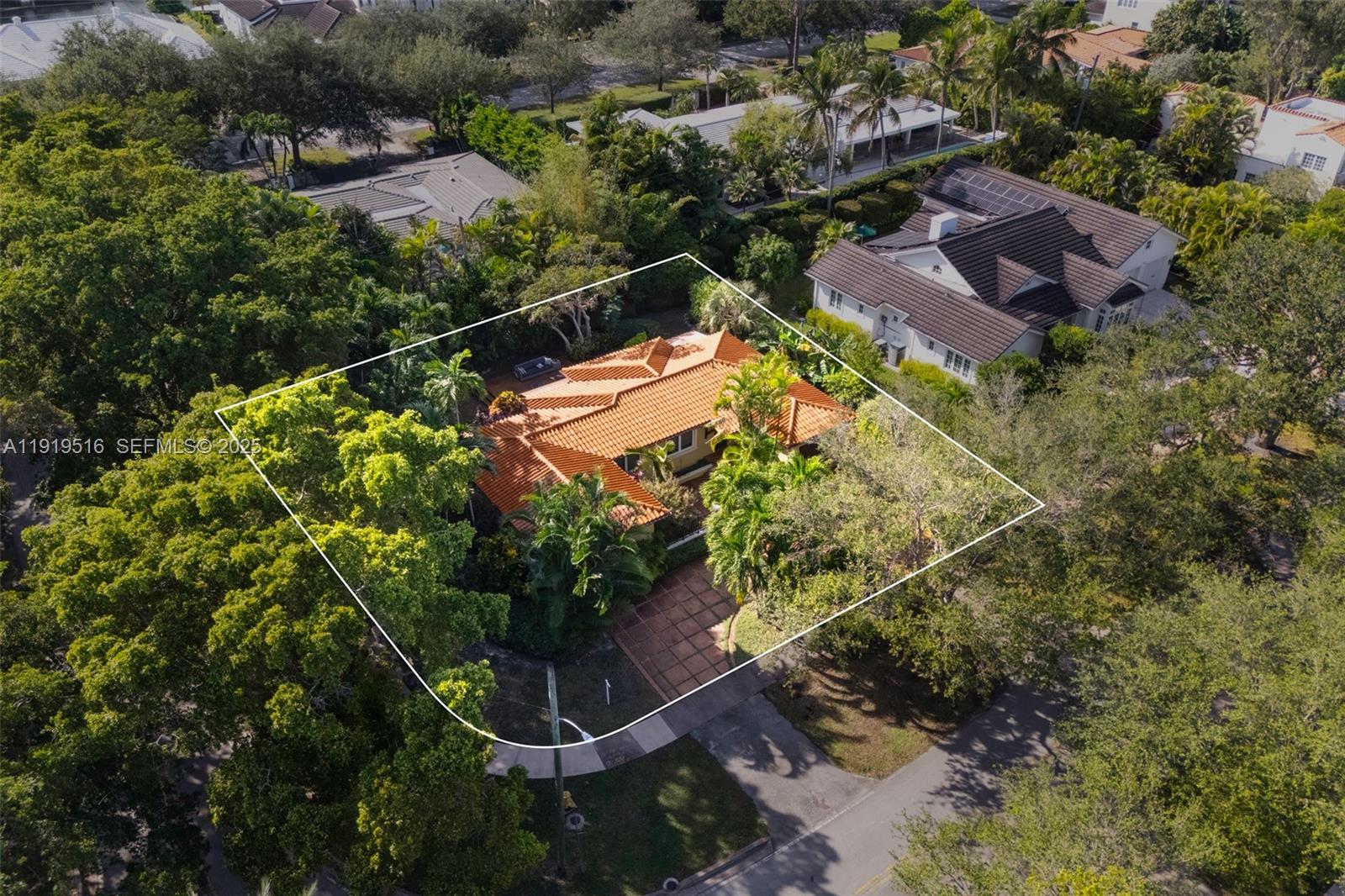 6520 San Vicente St, Coral Gables FL 33146