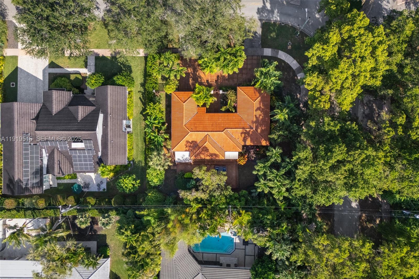 6520 San Vicente St, Coral Gables FL 33146