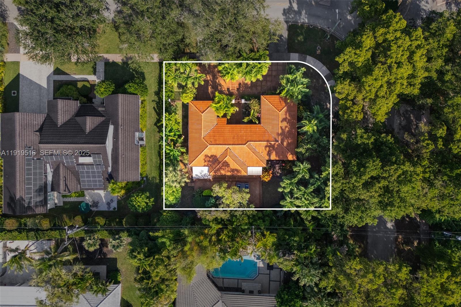 6520 San Vicente St, Coral Gables FL 33146
