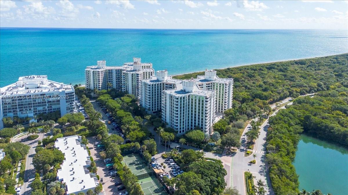 1121 Crandon Blvd #E304, Key Biscayne FL 33149