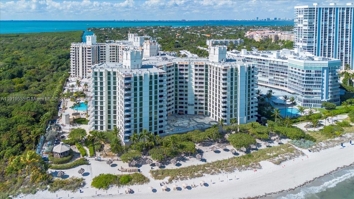 1121 Crandon Blvd #E304, Key Biscayne FL 33149