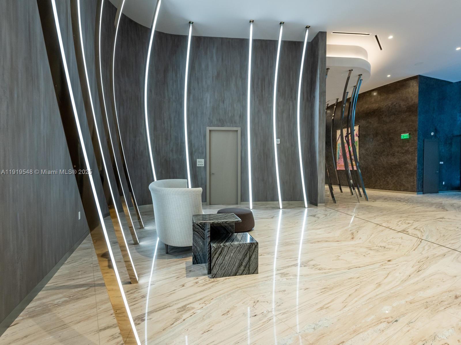 1000 Brickell Plz #3207, Miami FL 33131