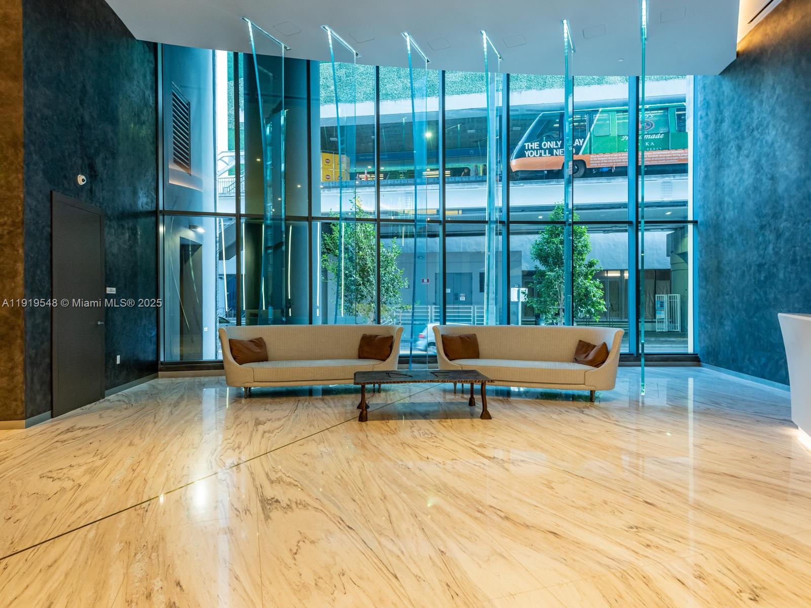 1000 Brickell Plz #3207, Miami FL 33131