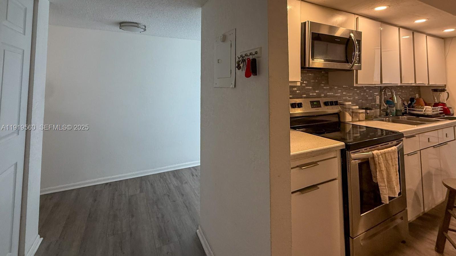 7051 Environ Blvd #436, Lauderhill FL 33319