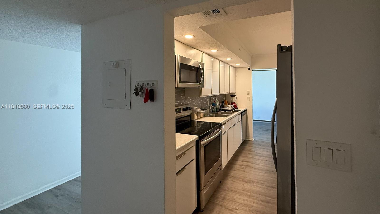 7051 Environ Blvd #436, Lauderhill FL 33319