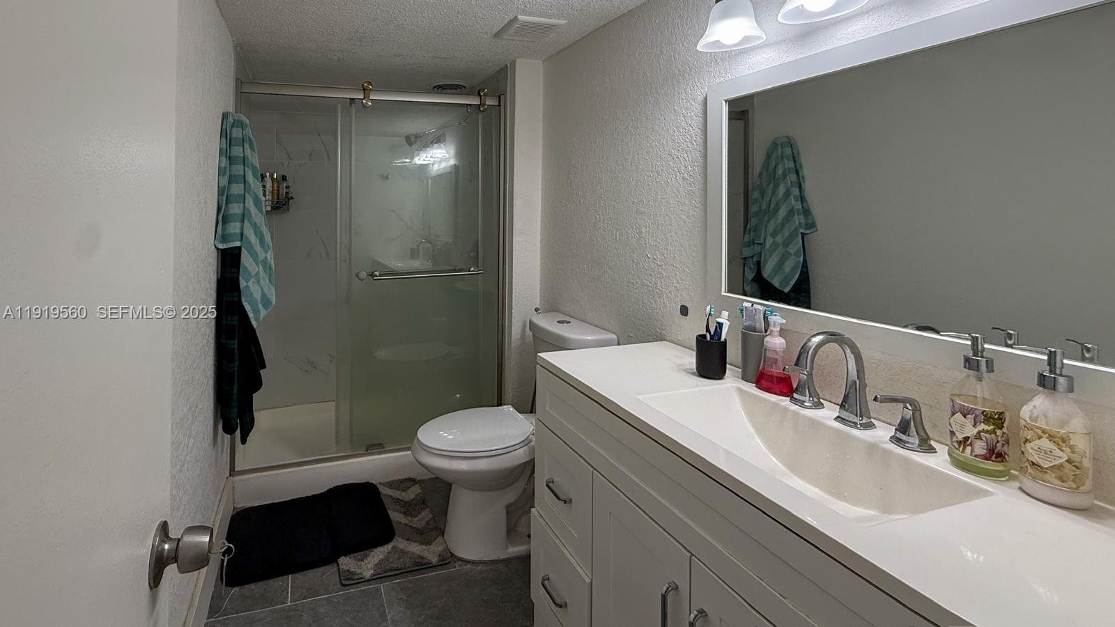 7051 Environ Blvd #436, Lauderhill FL 33319