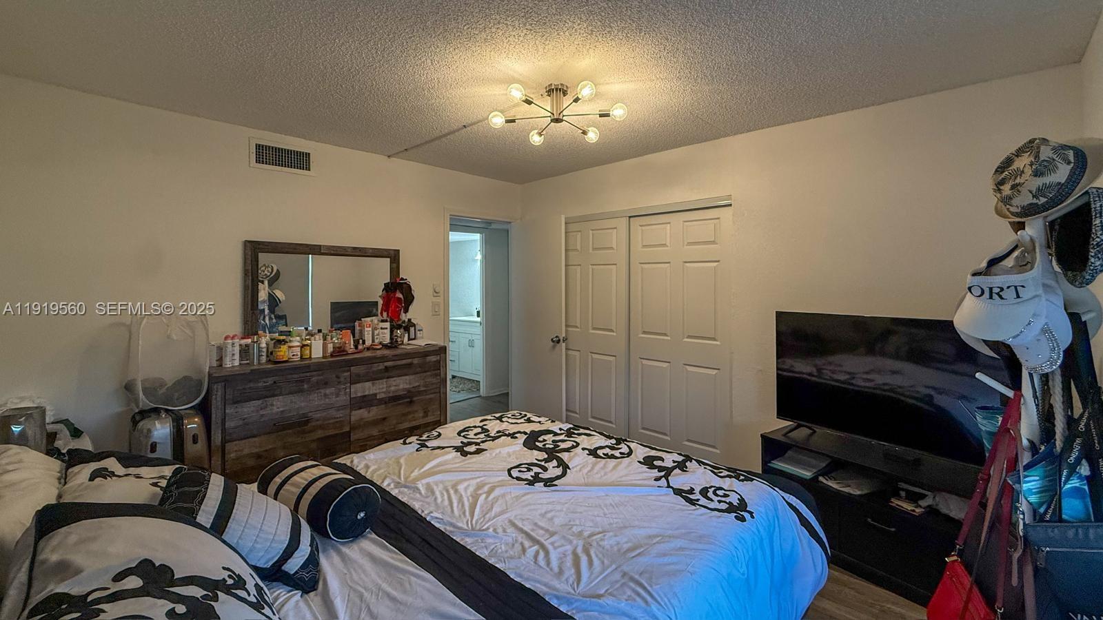 7051 Environ Blvd #436, Lauderhill FL 33319