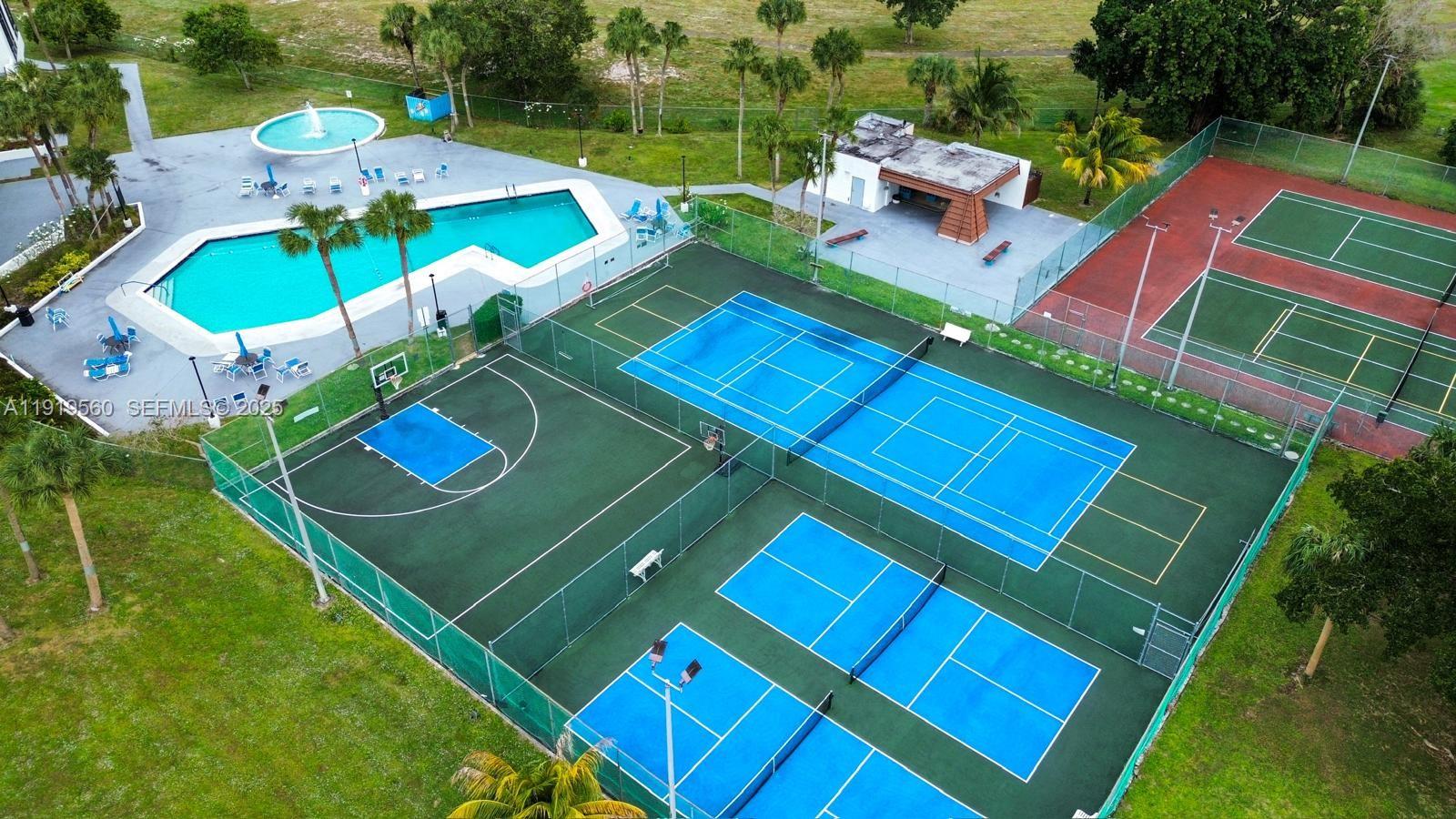 7051 Environ Blvd #436, Lauderhill FL 33319