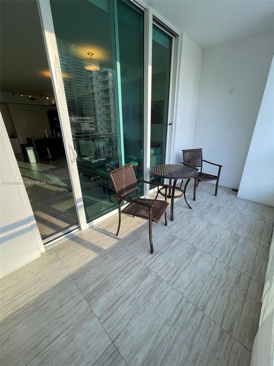 1080 BRICKELL AV #1502, Miami FL 33131