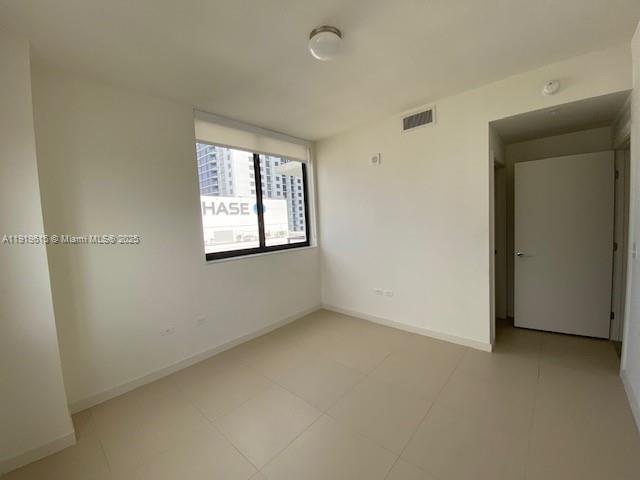 999 SW 1 AV #3214, Miami FL 33130