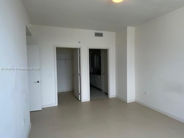 999 SW 1 AV #3214, Miami FL 33130