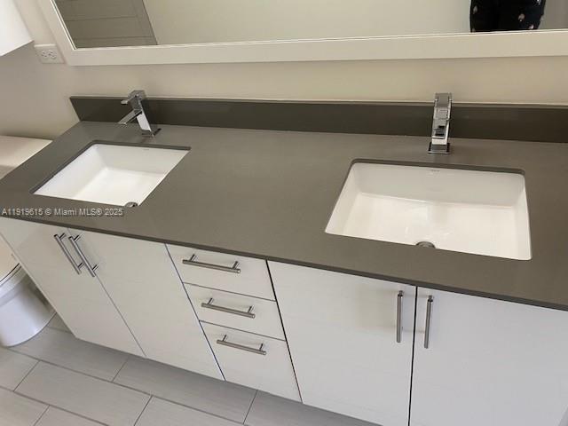 999 SW 1 AV #3214, Miami FL 33130