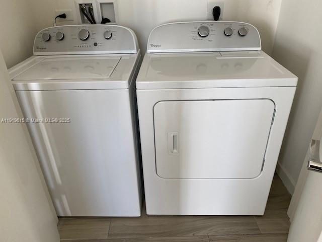 999 SW 1 AV #3214, Miami FL 33130