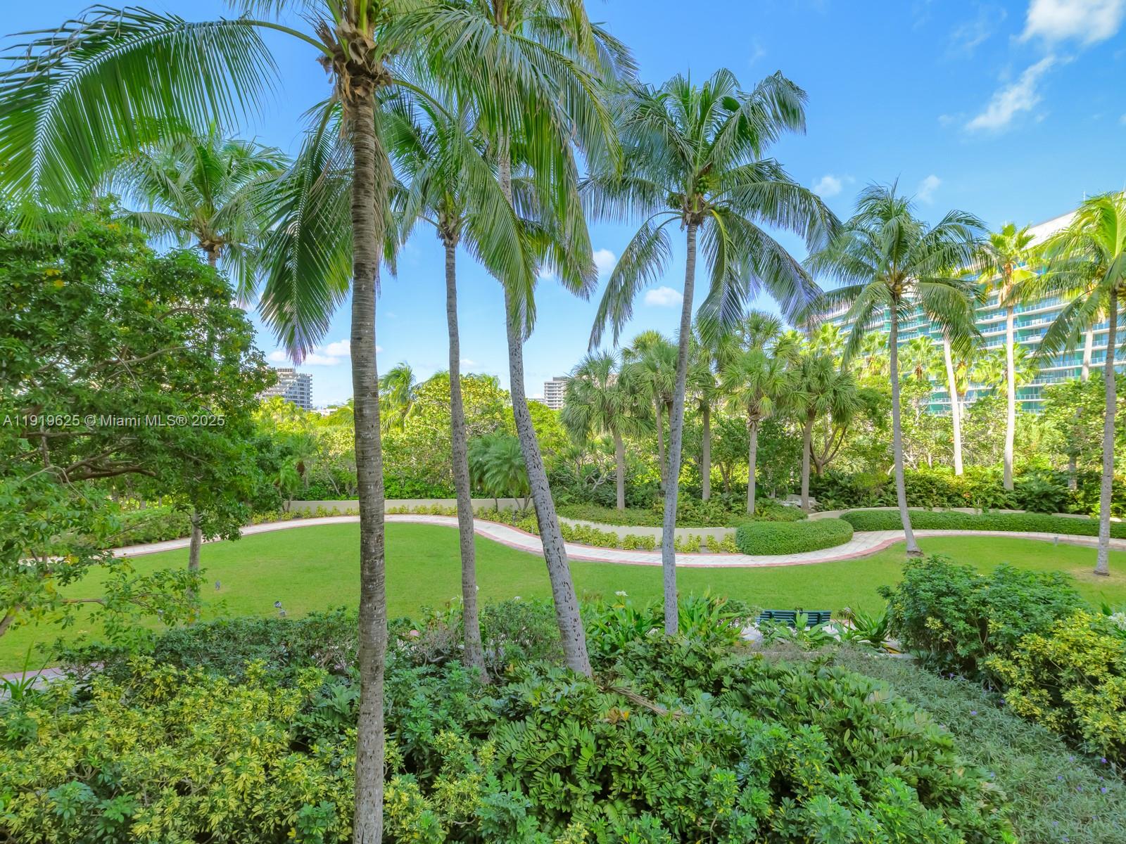445 Grand Bay Dr #303, Key Biscayne FL 33149